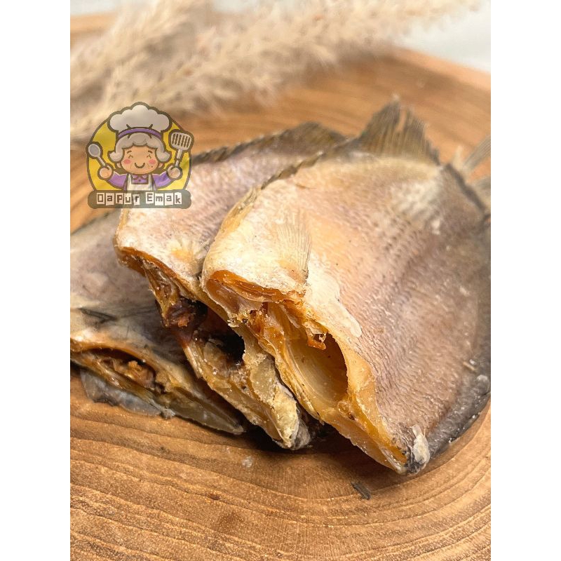 

Ikan Asin Biawan/Sepat 500gr