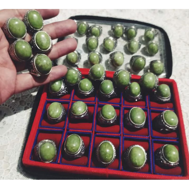 HQ CINCIN BATU AKIK GIOK / JADE SOJOL HIJAU DAUN HERCULES DIM KANTORAN UK JARI 8/9/10