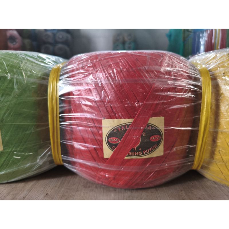 

Tali Rafia Ball Warna Bening 1 kg