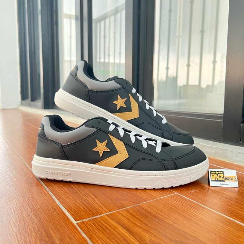 Sepatu Sneakers Pria Converse Pro blaze V2 Luxe Sport Black/Black/White