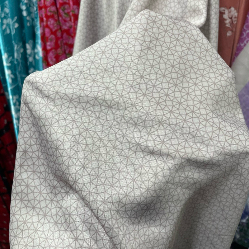 kain maxmara luxury motif abstrak premium - kain maxmara silk - kain satin maxmara original md