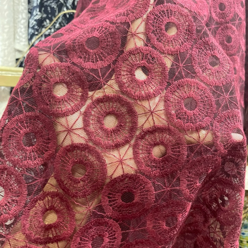 kain tille bordir motif polkadot premium - kain bordir prada - warna maroon dzb