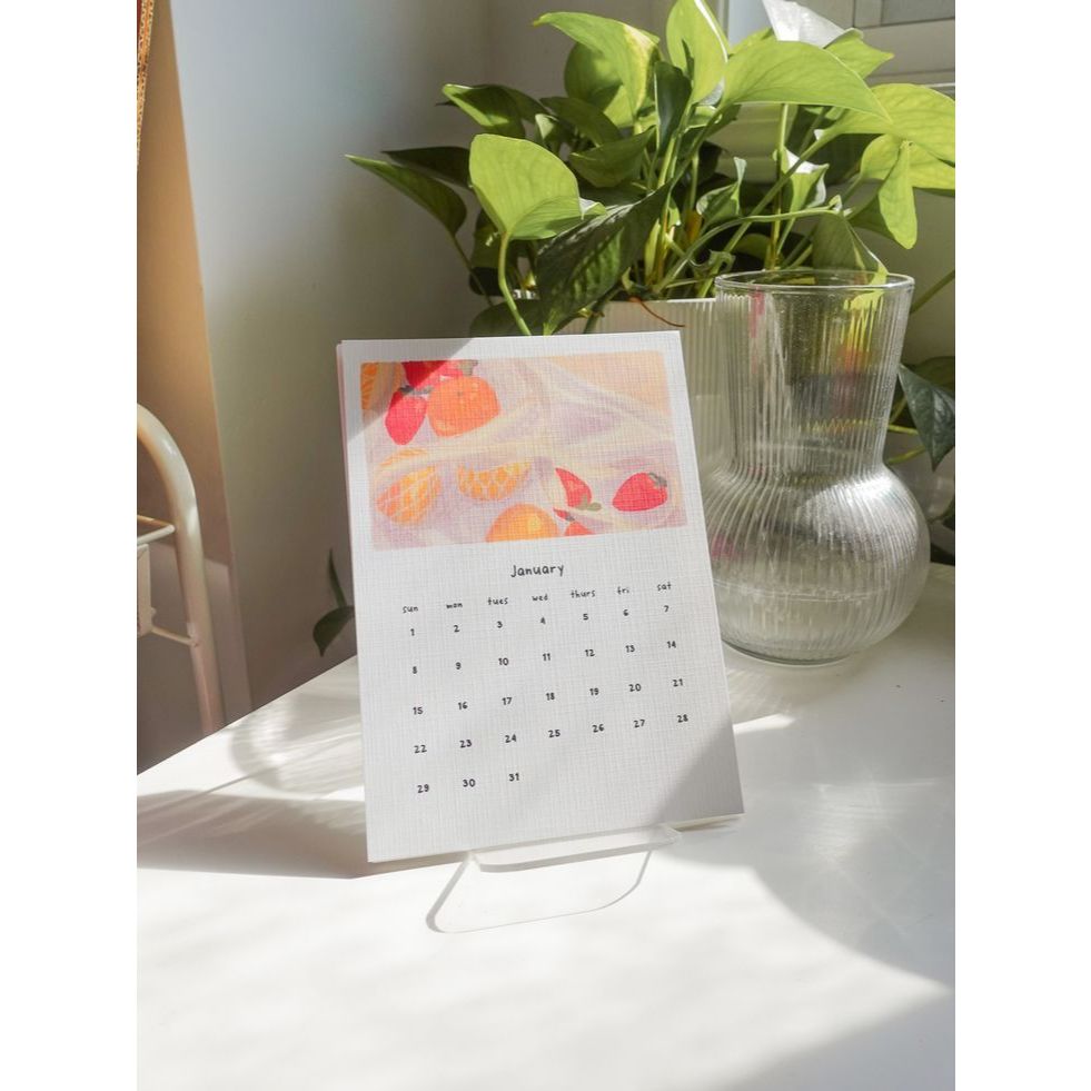 

Kalender Meja Mini Dudukan akrilik | Desk Calendar 2025 aesthetic | Kalender Meja cantik | stand akrilik