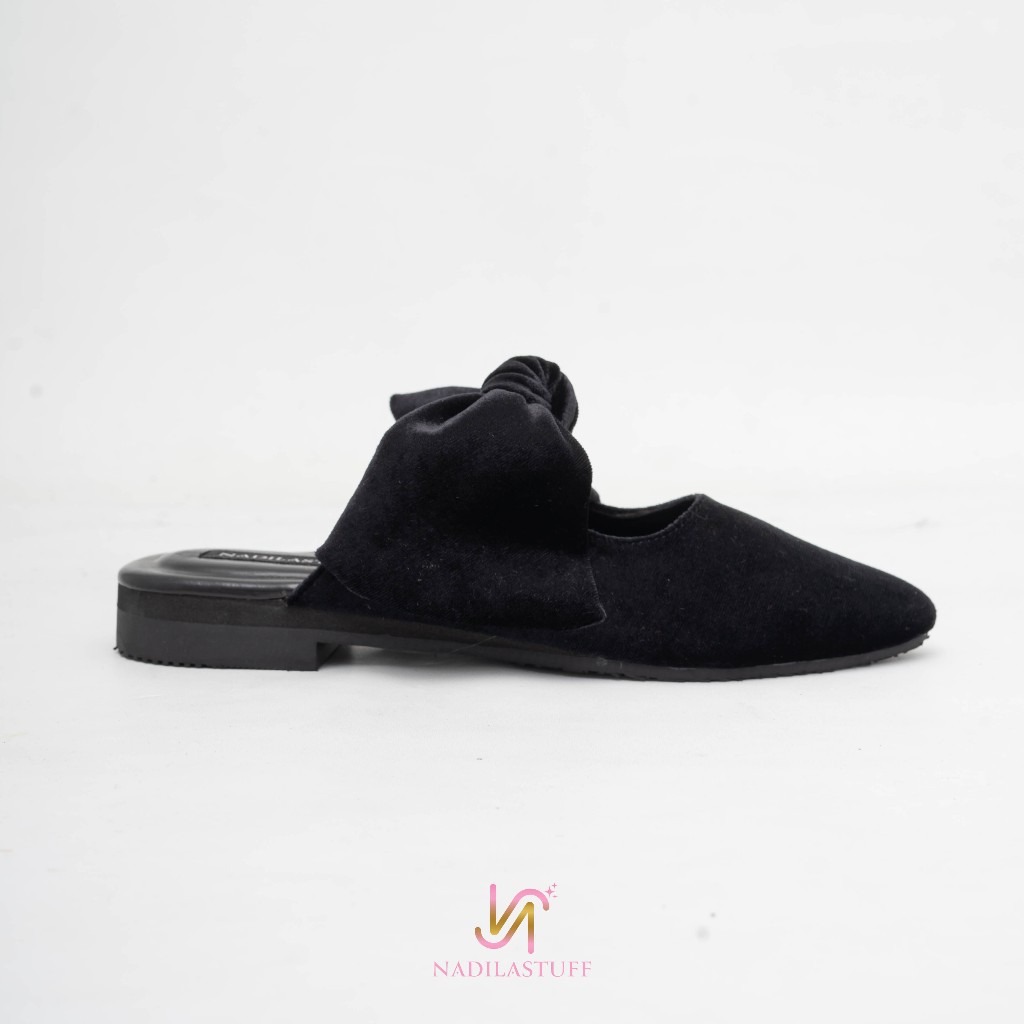 Nadilastuff Signature Flawra Slop Sandal Wanita