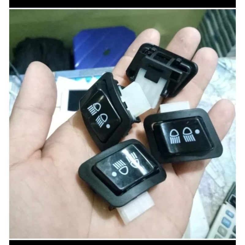 tombol saklar 3 titik