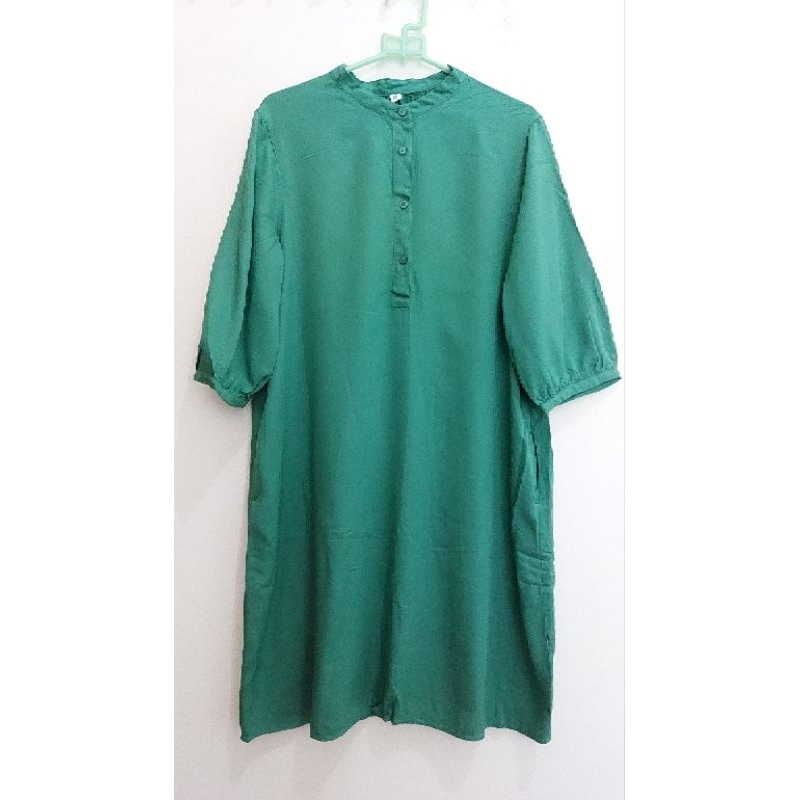 Uniqlo Rayon Blouse (Preloved)