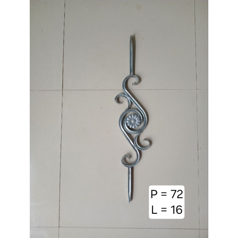 variasi tralis pagar besi ornamen