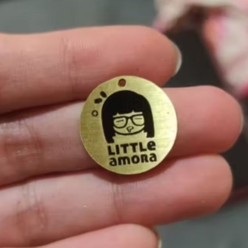 

costum label/label plat hijab/label besi