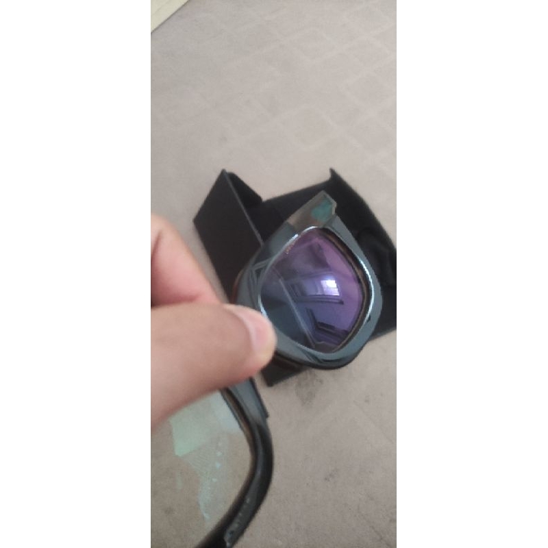 preloved kacamata vherkudara seri RHAYNOR lensa bluecromic