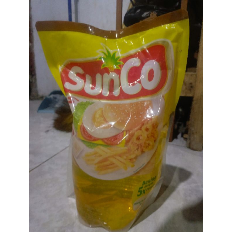 

minyak goreng 2liter sunco (habisin stok)