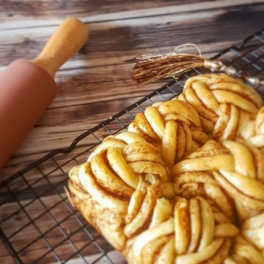 

Roti Cinnamon Roll Original