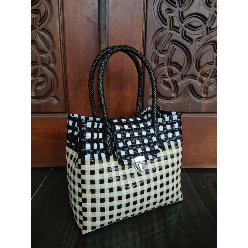 Tas Anyaman jali premium tutup kapasitas 8kg beras/gula