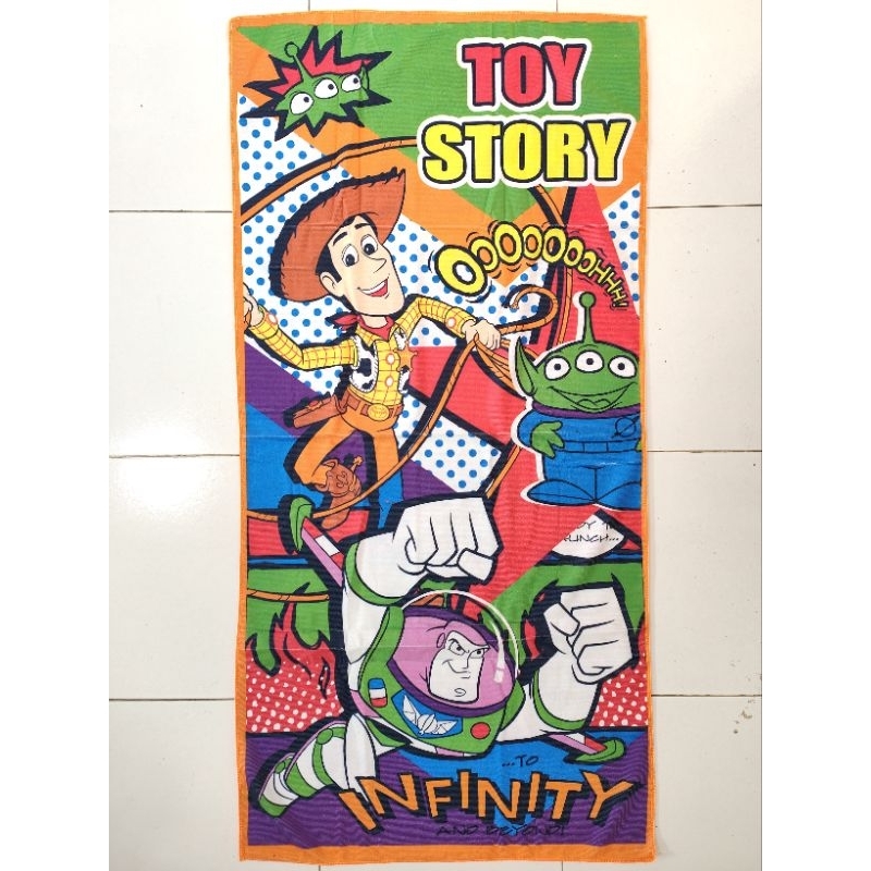Handuk mandi karakter Toy story pororo onepiece