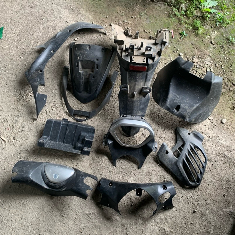 Body Kasar LEXI 125 Original Copotan Yamaha LEXI 125