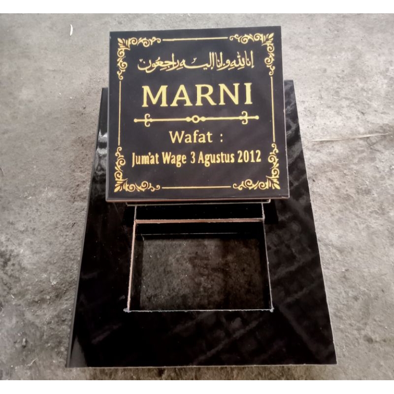 BATU NISAN KERAMIK MAKAM + WADAH BUNGA