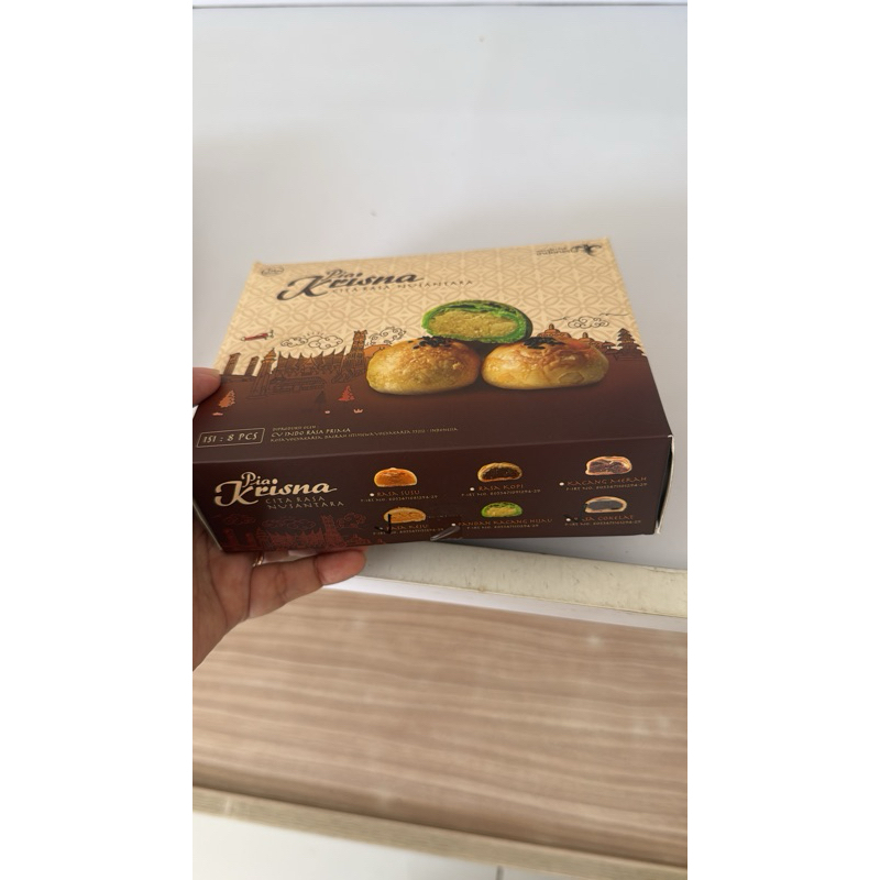 

Pia Crispy Krisna isi 8 Varian mix