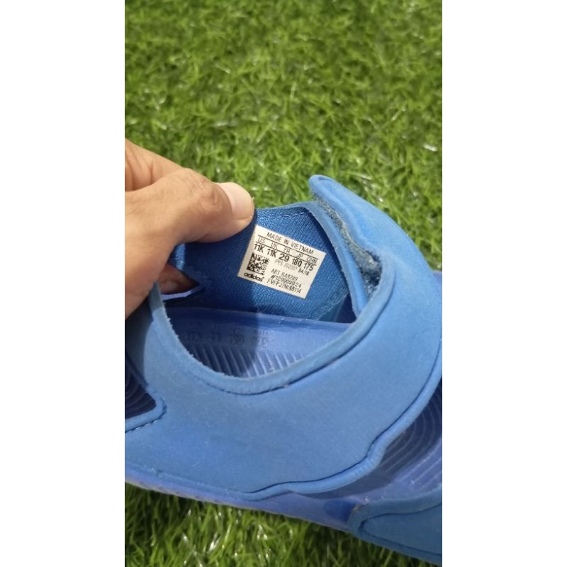 preloved sendal anak adidas