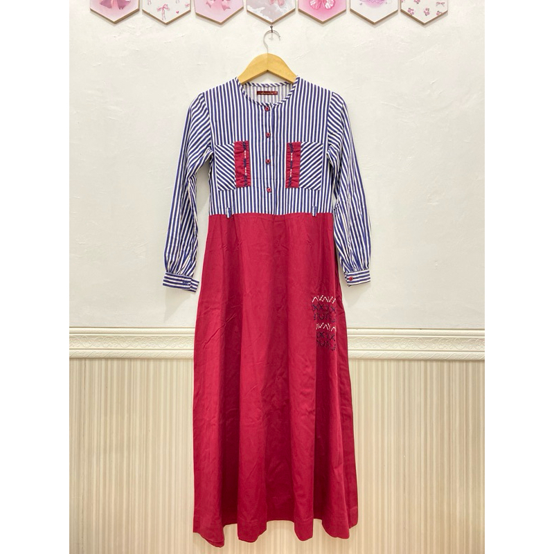 Preloved gamis dannis