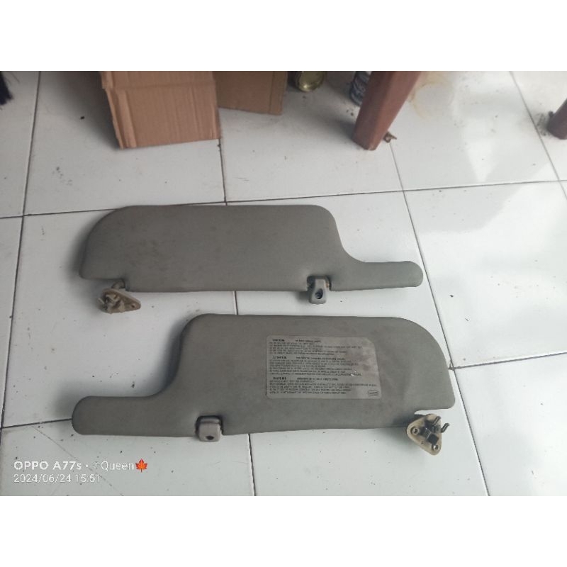 sunvisor Galant hiu