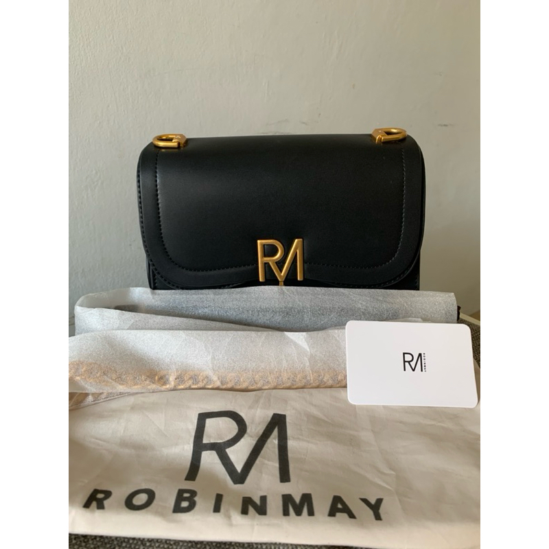 Tas Robinmay (RM)