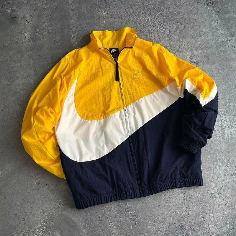 Jaket Parasut Windbreakers Vintage Nike Big Swoosh 3D Depan Belakang