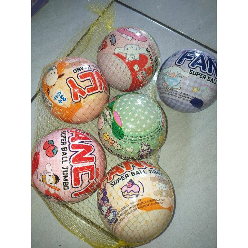1 pcs mainan bola lol berhadiah