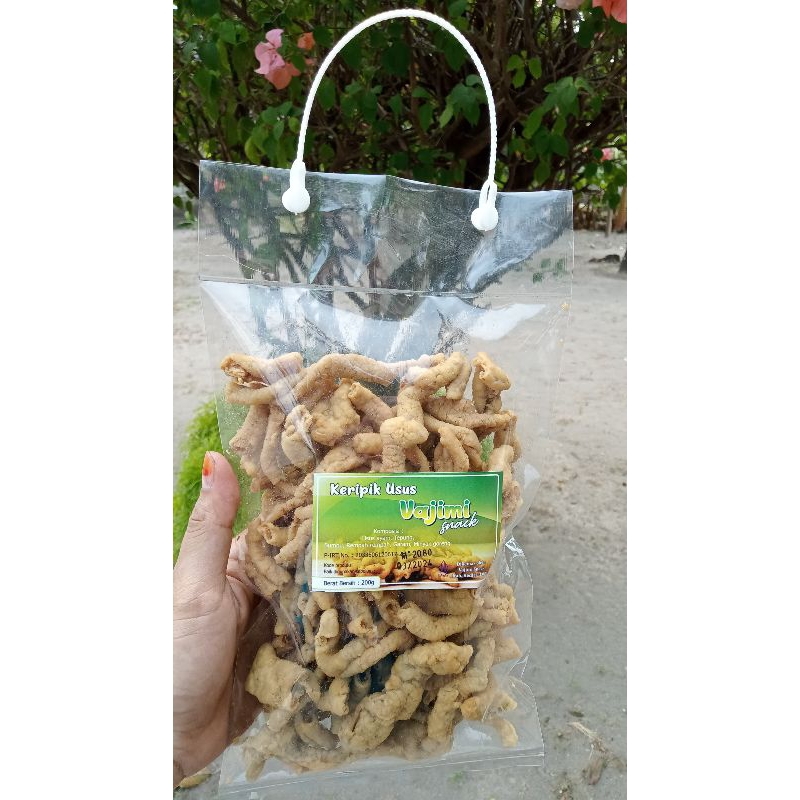 

Vajimi snack Kripik usus gurih dan renyah
