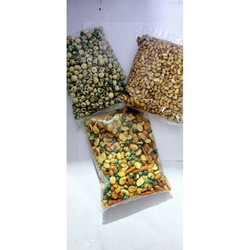 

PAKET BUNDLING DAPAT 3BUNGKUS KACANG