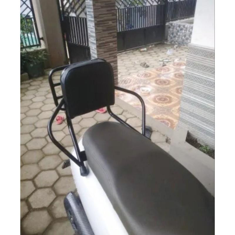Sale Sandaran Senderan Jok Belakang Motor All Beat Street Deluxe Fi Karbu Senderan Jok Motor Scoopy