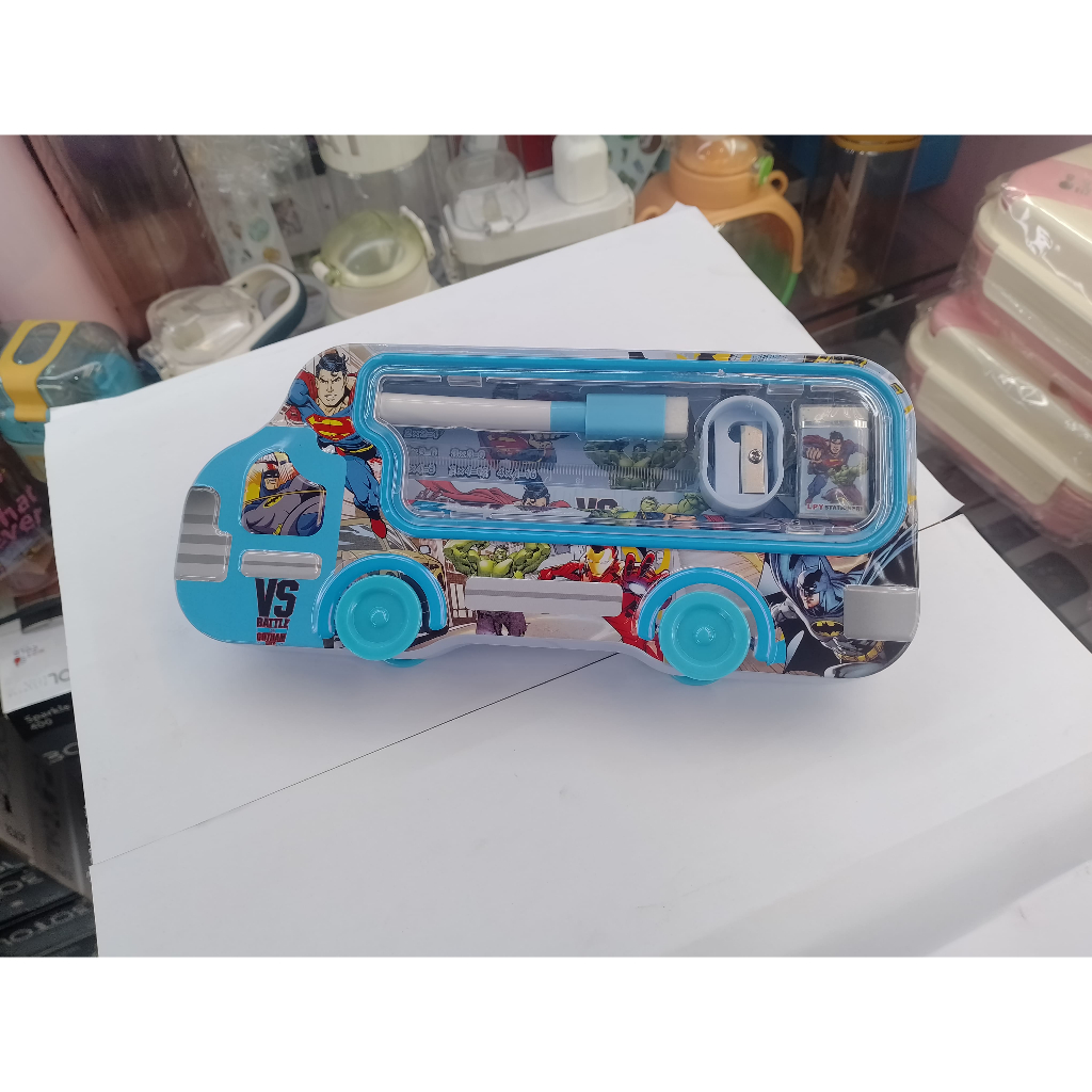 

Kotak Pensil Mobil Kaleng LPY9912