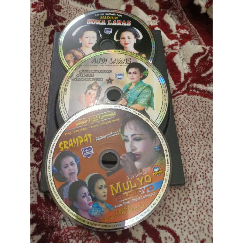 KASET VCD GANDRUNG BANYUWANGI TANPA COFER BONUS BOX