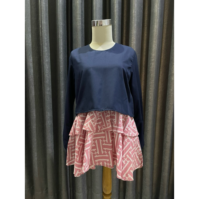 PRELOVED Baju atasan menyusui brand D’AMORA NURSING WEAR