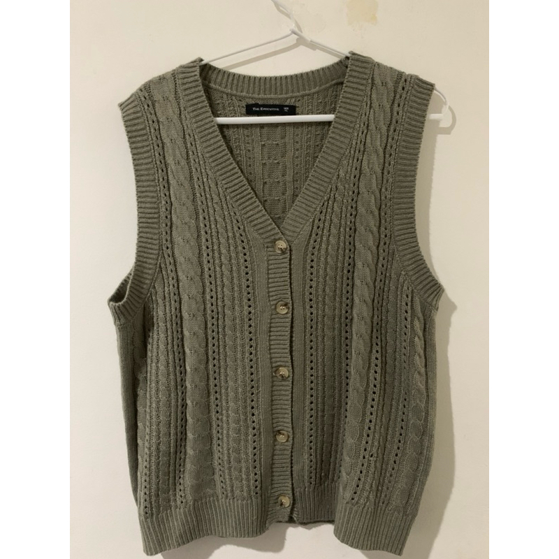 EXECUTIVE VEST