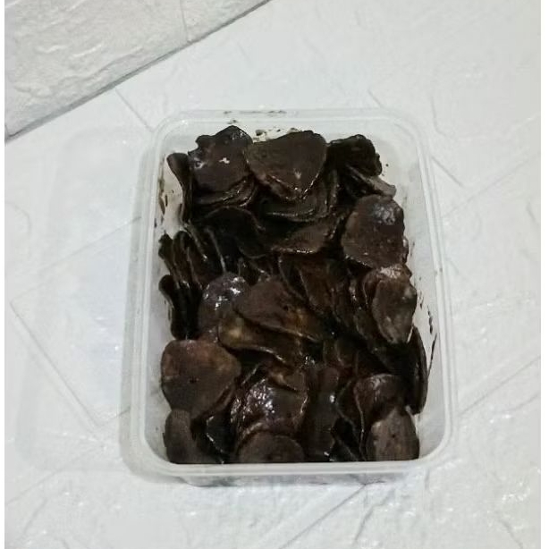 

250 gr. Keripik pisang coklat lumer jaminan enak dan melimpah coklatnya