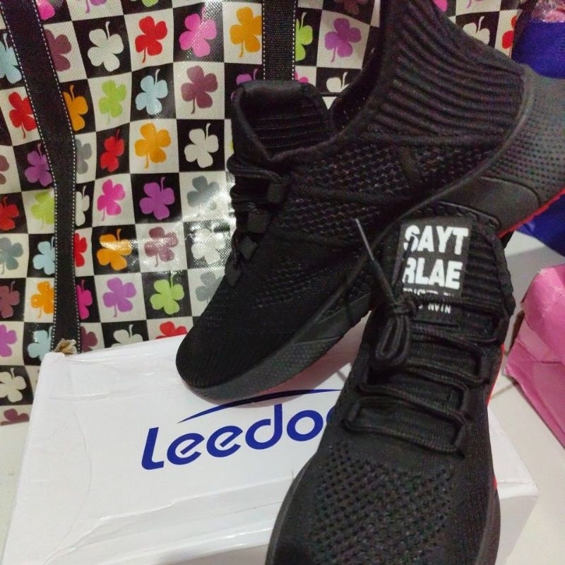 SEPATU LEEDOO RUNNING SNEAKERS UKURAN 43