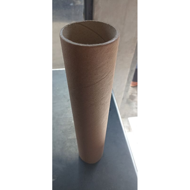 

pipakertas//selongsong pipa//papercone//packing joran//packing poster//packing wallpaper//packing alas foto//selongsongkarton//tabung kertas//diameter 6.5cm x 35 cm//roll kertas//