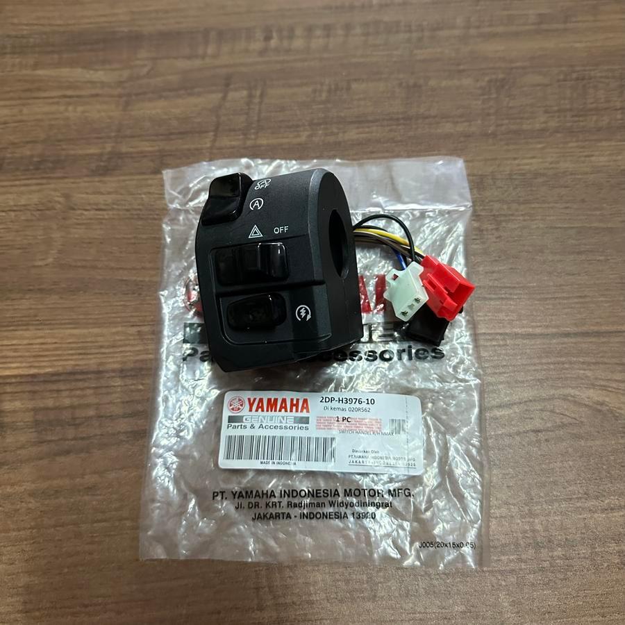 (NEW) 2DP SAKLAR KANAN HOLDER TOMBOL LAMPU STATER STARTER HAZARD SWITCH HANDLE MOTOR 2020 LEXI LEXY 