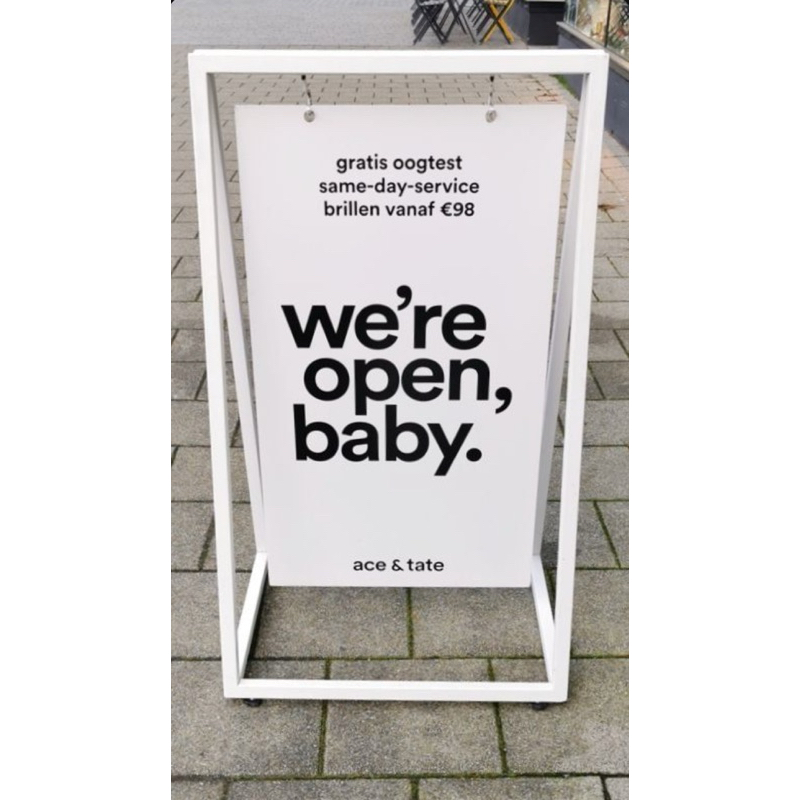 standing banner hollow minimalis papan nama jualan
