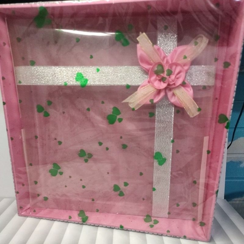 KOTAK HANTARAN PERNIKAHAN / LAMARAN TEMPAT KUE UKURAN 30*30 WARNA PINK