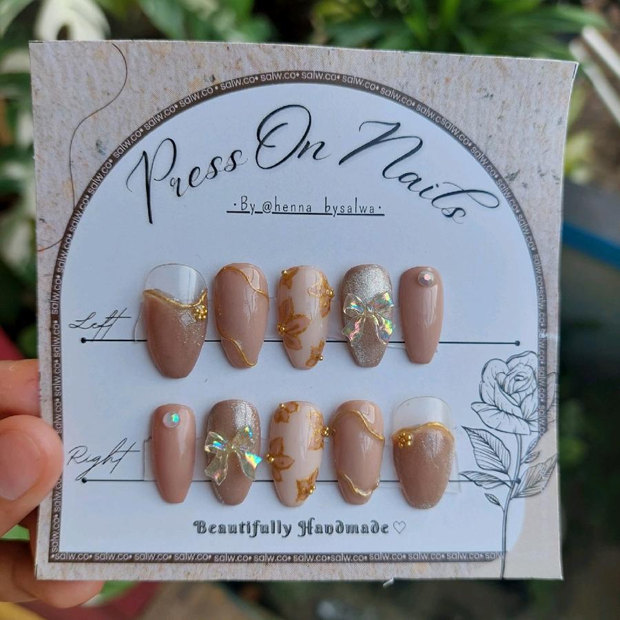 Press on nails/fake nails/kuku palsu wedding/kuku palsu/custom nail art/custom nails/kupal/handmade.