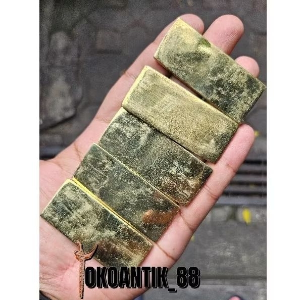 Replika emas batangan lempengan emas bahan kuningan