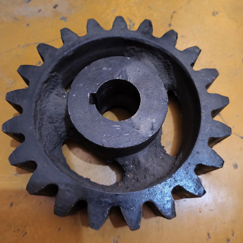 gear gigi molen press bata merah ukuran 20 kasar gigi 21 mata