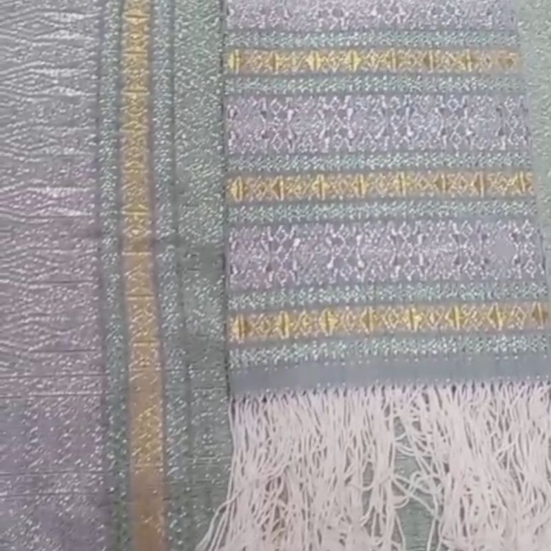 tumtuman tanpa sambungan songket Tarutung hijau sage muda kombinasi silver premium