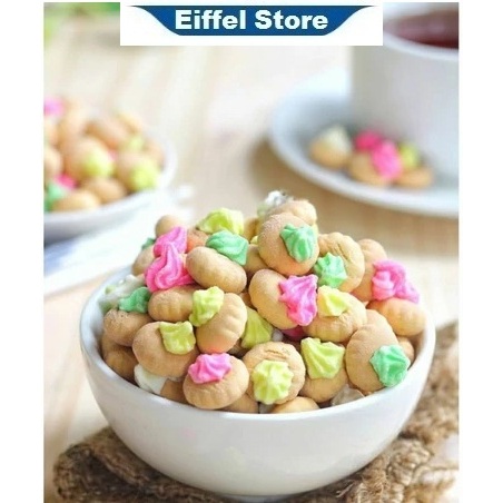 

Kue Gem Rose - 250 gr Kancing Biskuit Jadul Kue Monas Kembang Gula Biskuit Warna Warni