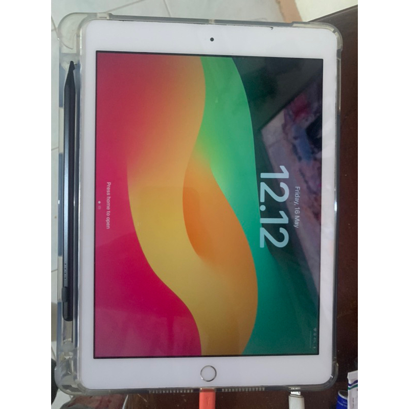 ipad 6 wifi only 128 GB