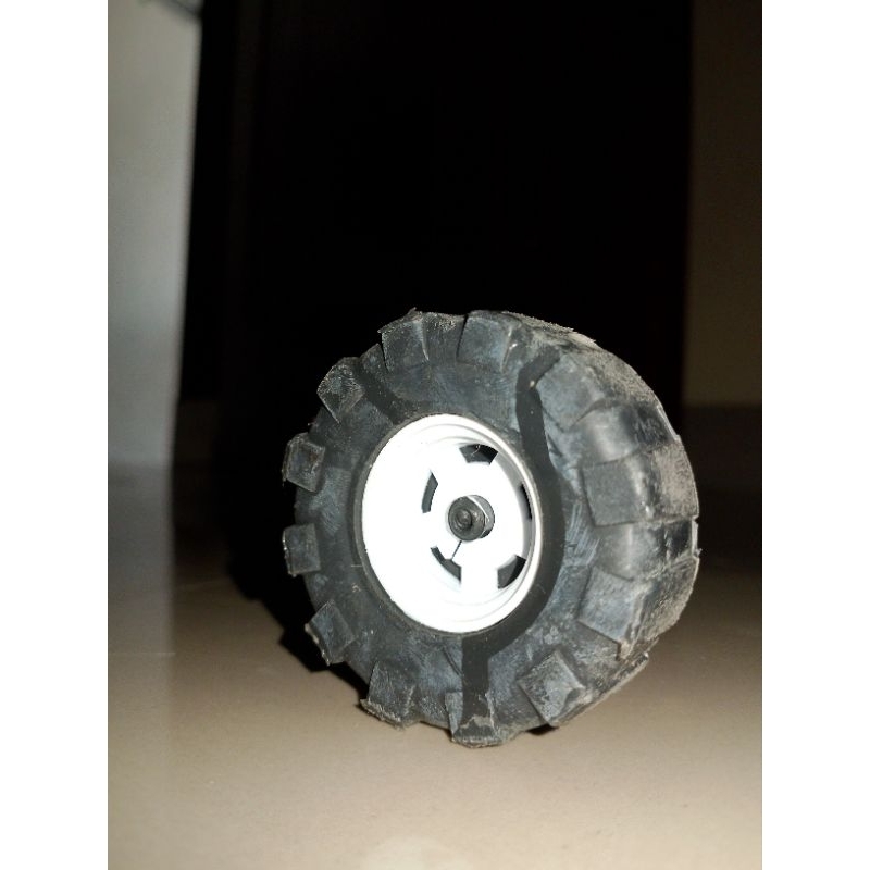 BAN BEKAS TRUK PLASTIK⚡