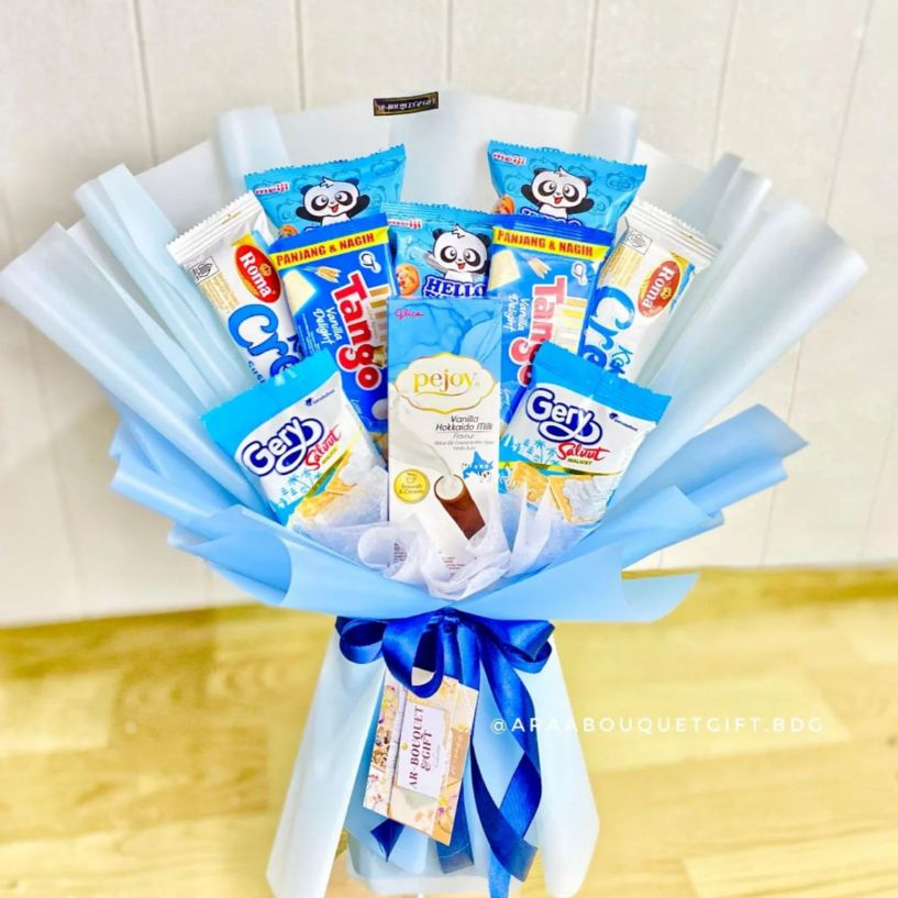 

Snack Buket / Buket Jajan / hadiah graduation perpisahan kado ultah