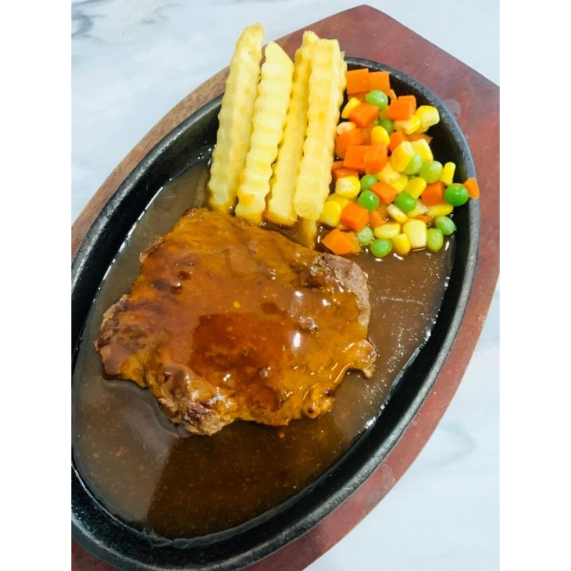 

Beef Grill Tenderloin Red Sauce