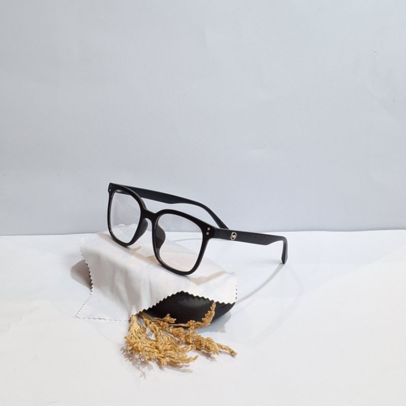 KACAMATA FRAME 1050 BLUECROMIK