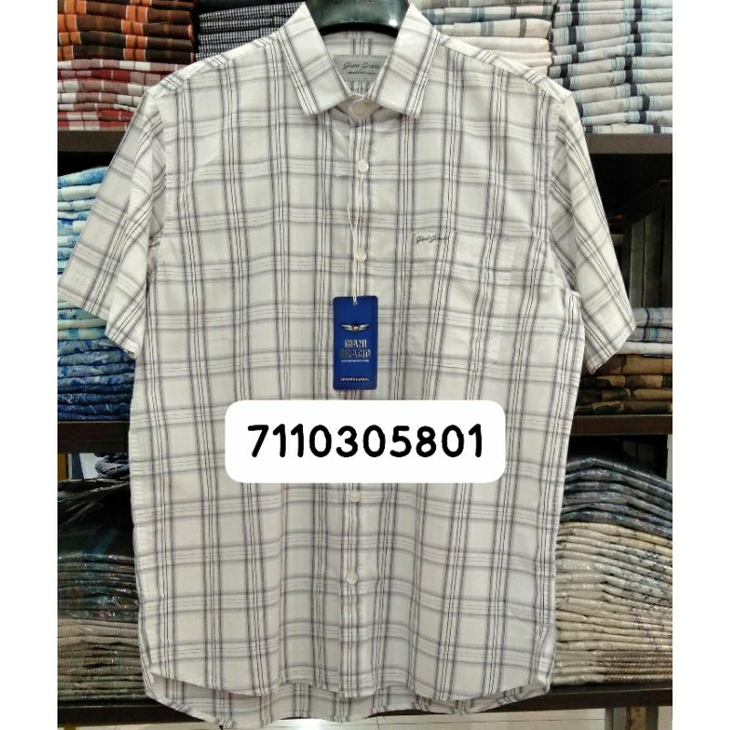 KEMEJA LENGAN PENDEK MOTIF GIANI GRACIO
